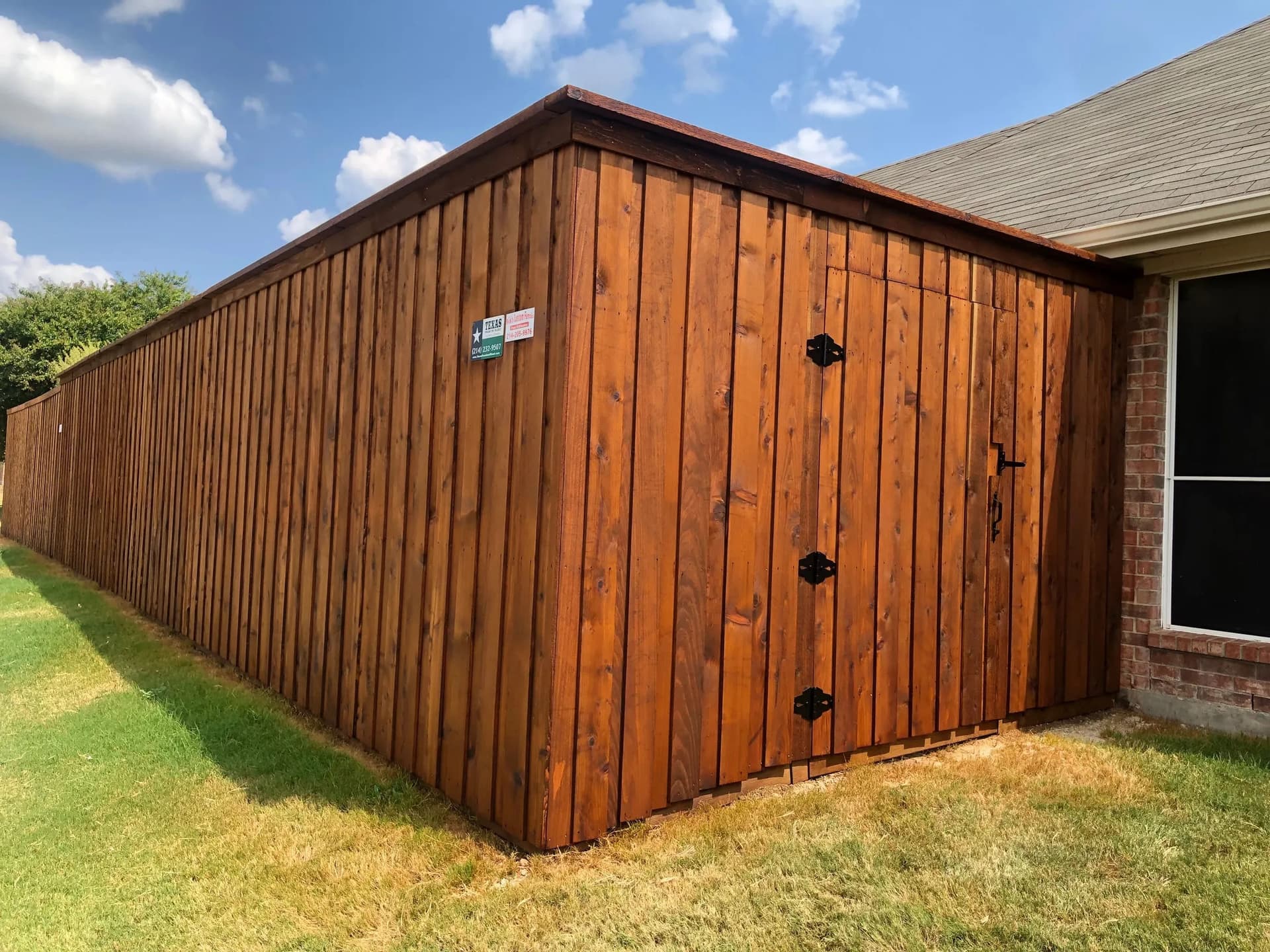 Revitalize Your Fence with Stunning Staining