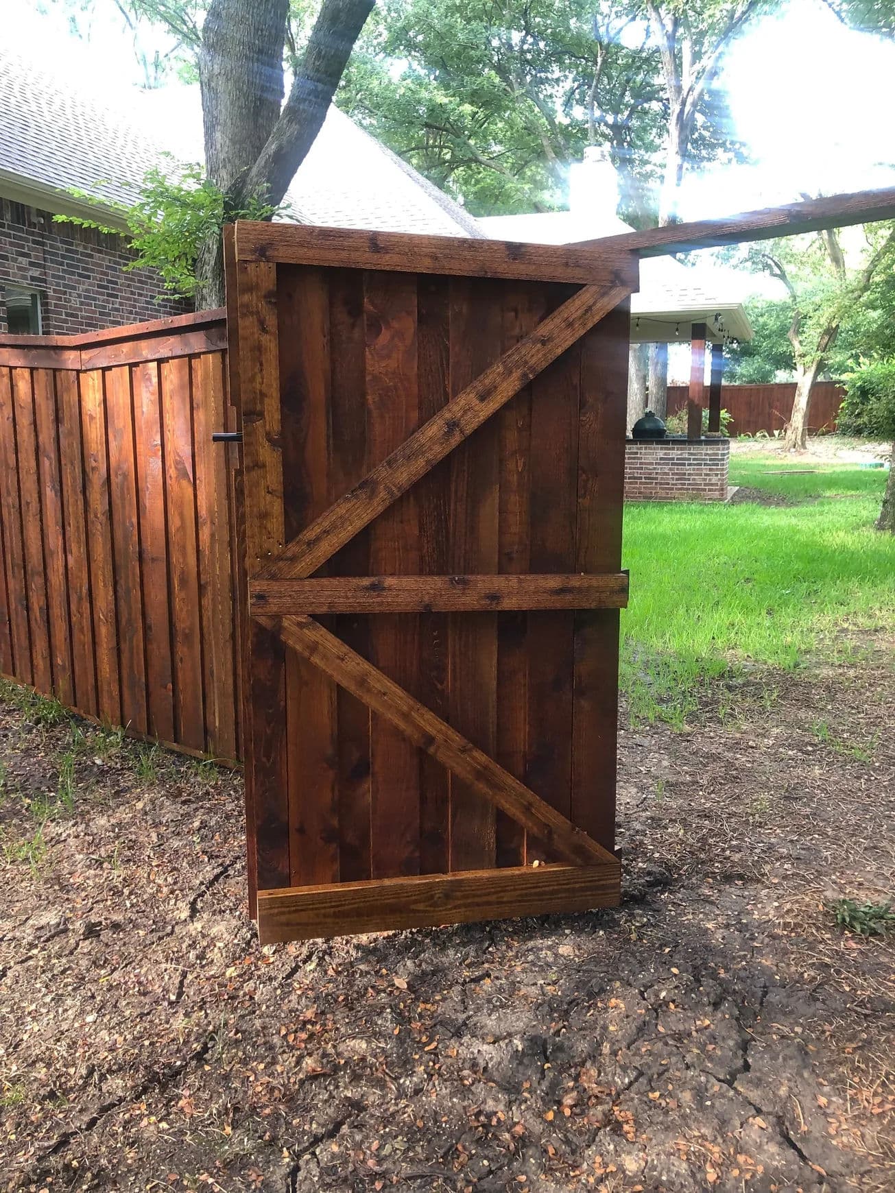 Revitalize Your Fence with Stunning Staining