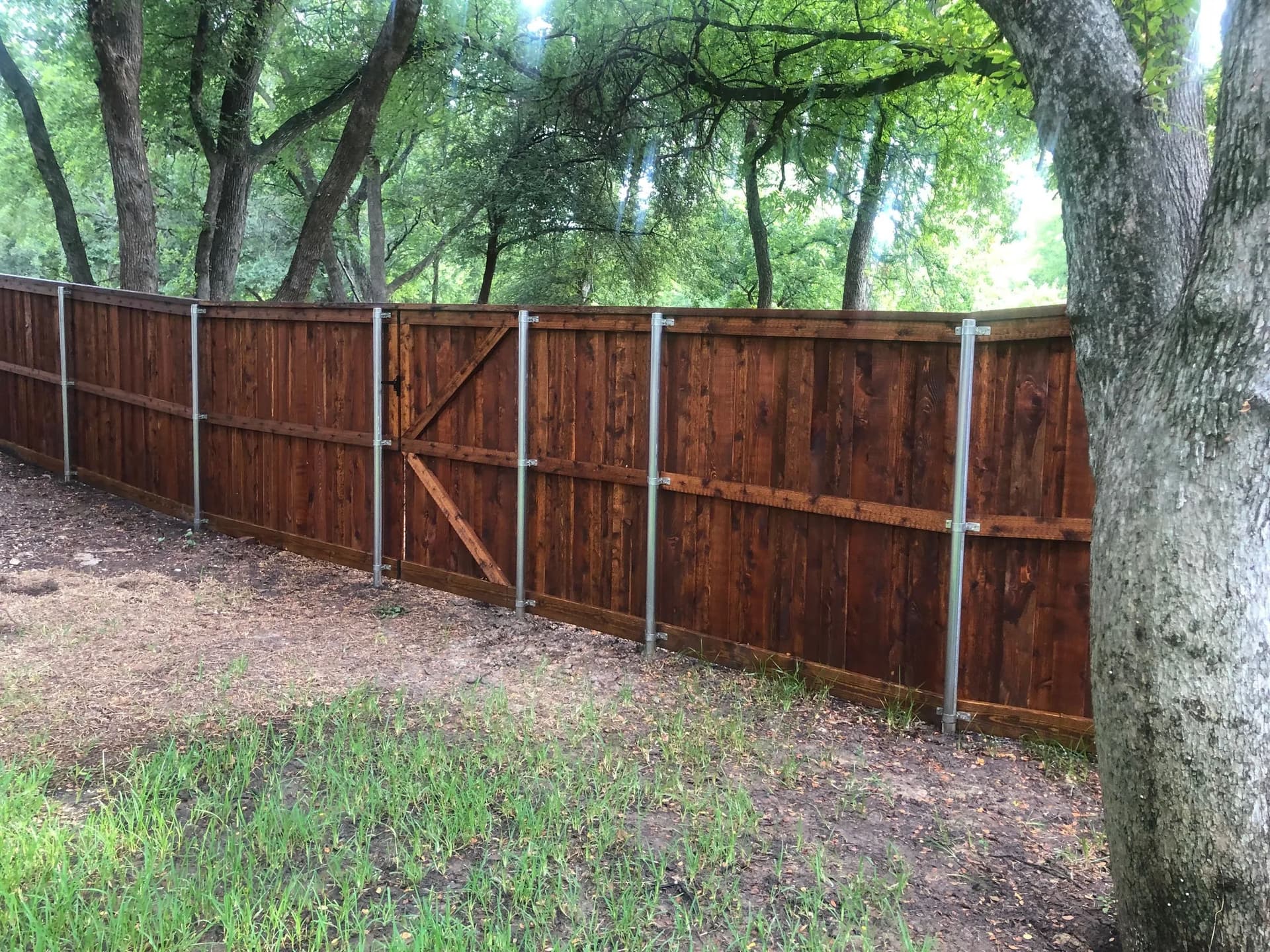 Revitalize Your Fence with Stunning Staining