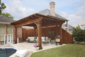 Top-Quality Pergola Staining in Texas Yards
