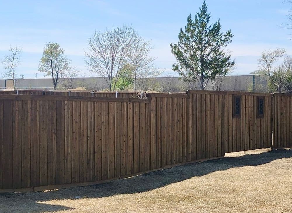 Gallery photos for Revitalize Your Fence with Stunning Staining: Image #76