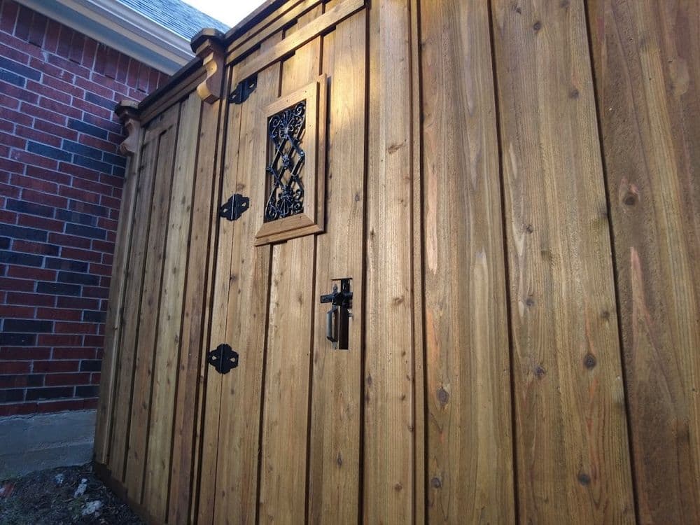 Gallery photos for Revitalize Your Fence with Stunning Staining: Image #77