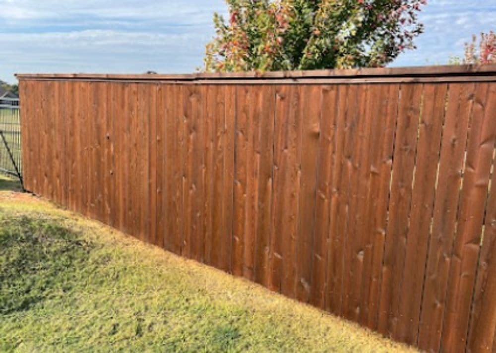 Gallery photos for Revitalize Your Fence with Stunning Staining: Image #112