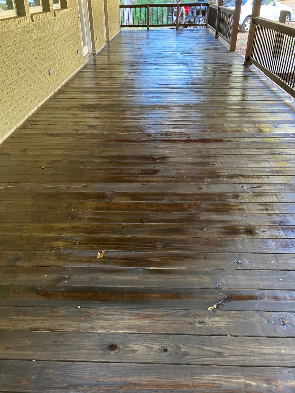 Gallery photos for Stunning Deck Transformations with Expert Staining: Image #10